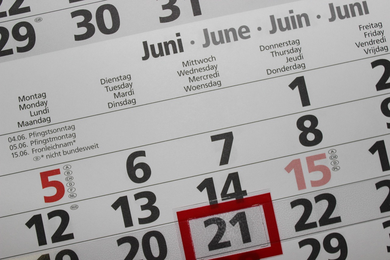 The Art of the Graceful No: Protecting Your Calendar Without Burning Bridges